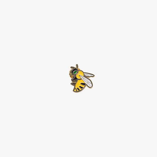 PLETHORA "Golden Bee" Pin